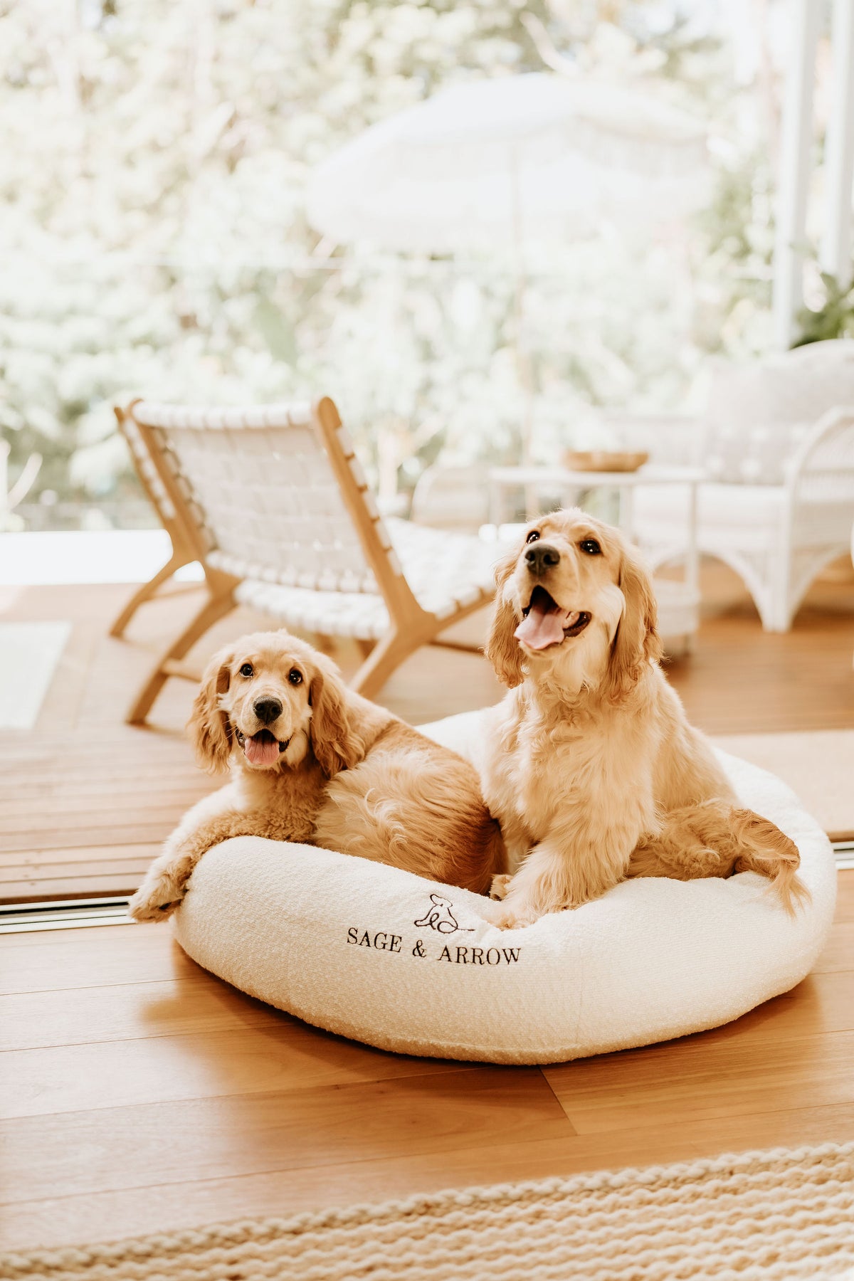 Round Boucle Bed