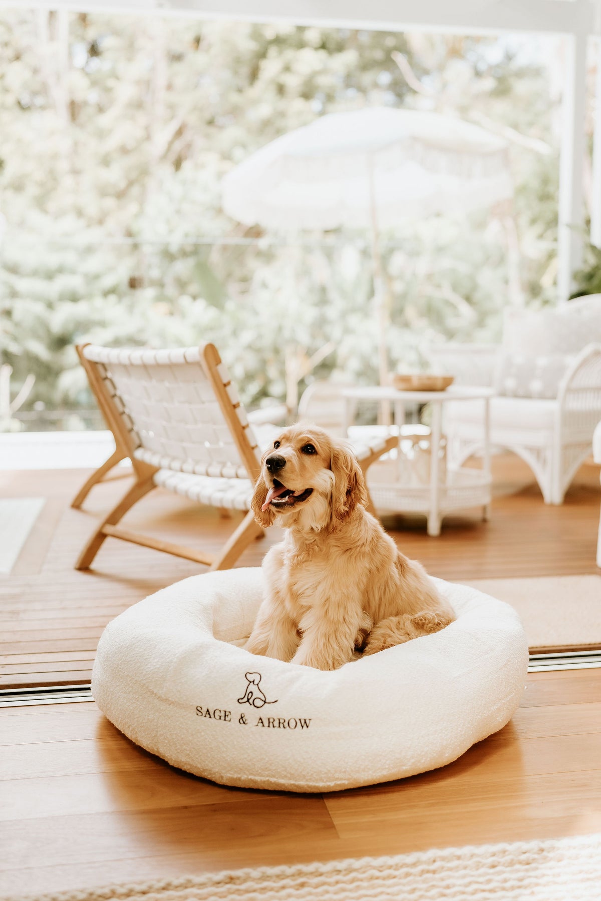 Round Boucle Bed